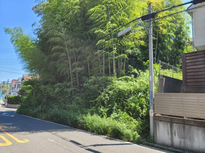 横浜市青葉区（住宅用地向け伐採）作業前