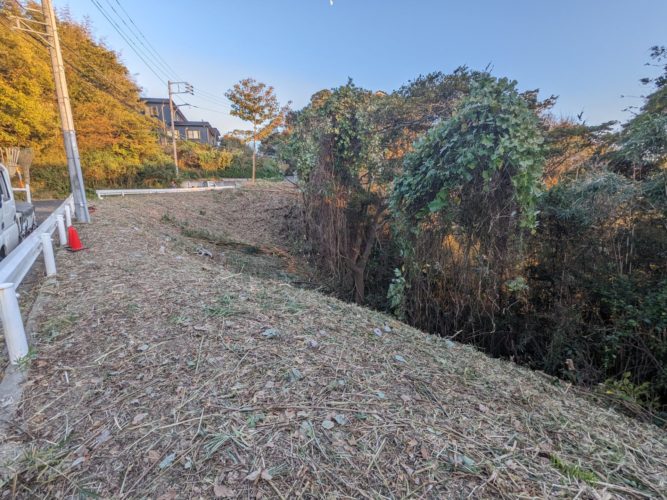 横須賀市秋谷（作業中）